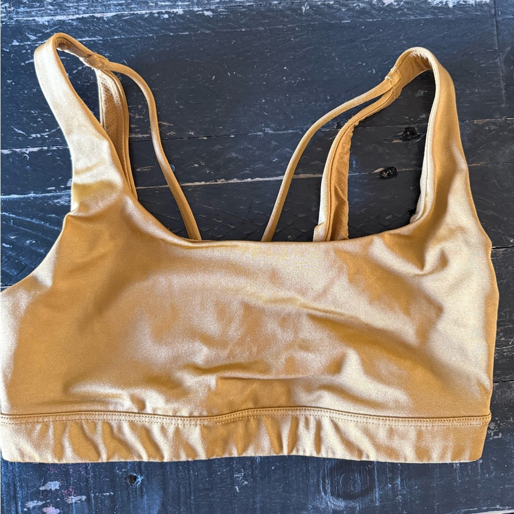 Athleta Women’s Exhale Bra in Gold Size Small